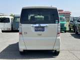 【支払総額推進店】お車をご覧い頂きまして、誠に有難う御座います。在庫車両になりますので、是非ご都合の宜しい時に、見に来て下さい。来店予約をされると、ご案内がスムーズです。