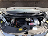 ●綺麗なエンジンルームご覧ください♪オイル漏れや滲みなど見当たりません☆車前にもエンジンルーム洗浄を無料で行いますのでごあんしんください♪
