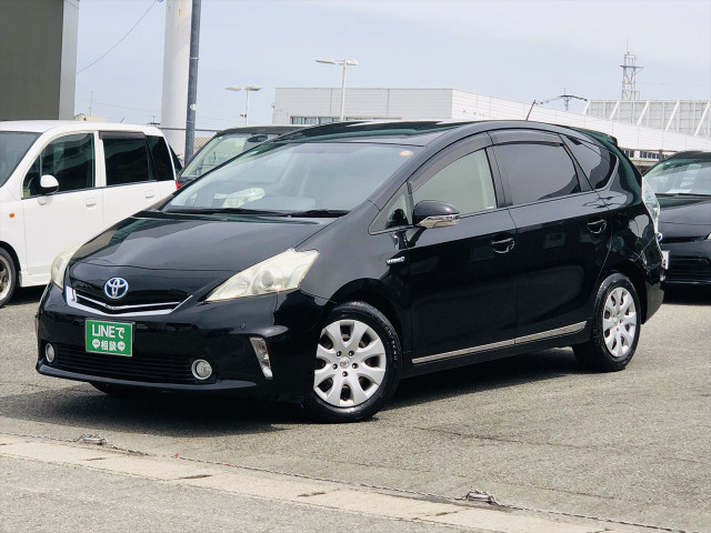 トヨタ プリウスα 