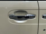 【支払総額推進店】お車をご覧い頂きまして、誠に有難う御座います。在庫車両になりますので、是非ご都合の宜しい時に、見に来て下さい。来店予約をされると、ご案内がスムーズです。