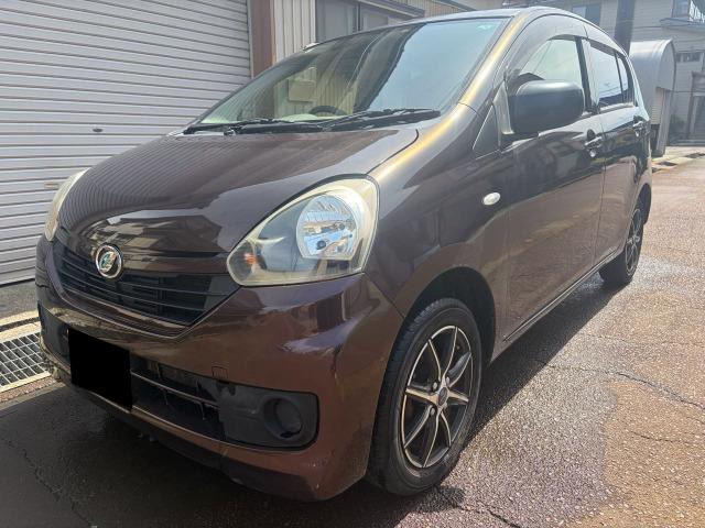 ダイハツ ミライース 