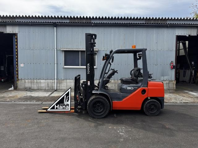 トヨタL&F エンジンフォークリフト 18769