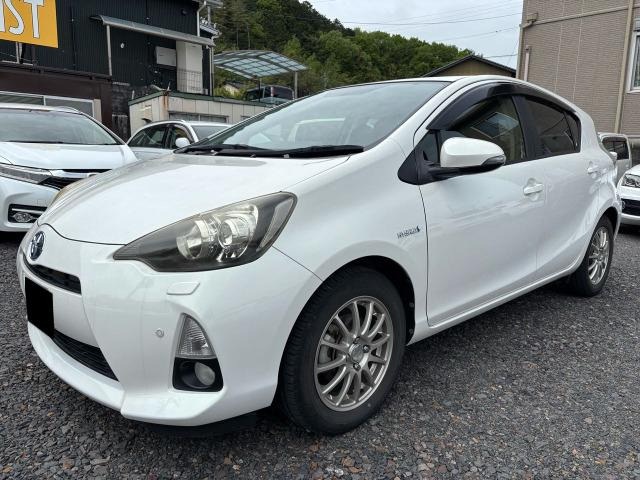 トヨタ アクア 
