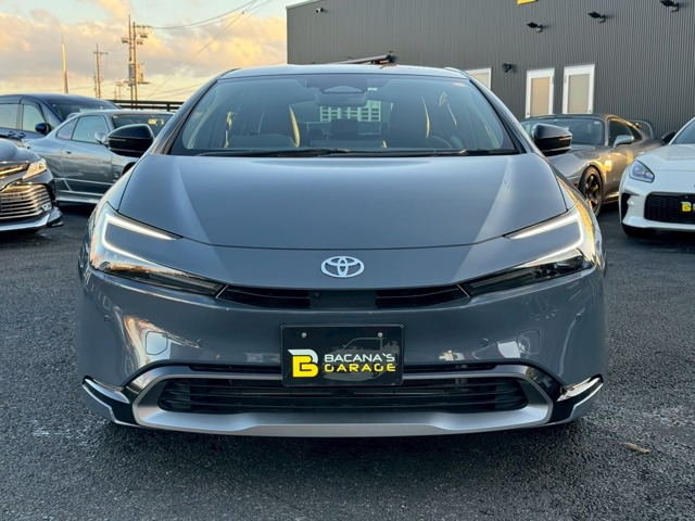 トヨタ プリウス 