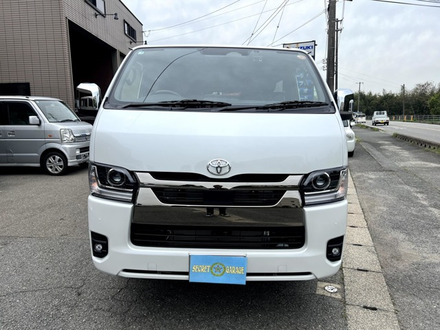 トヨタ ハイエースバン 