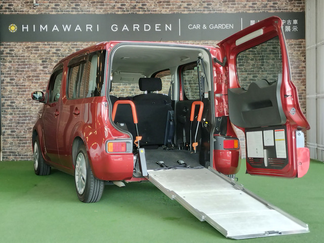 キューブ  福祉車両/純正ナビ/フルセグ/Bカメラ