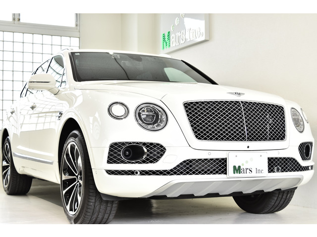 ベンテイガ V8 4WD D車 ツーリングスペック ナイトビジョン