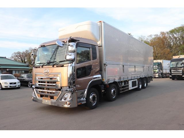 クオン  4軸低床冷蔵冷凍ウィングサブエンジン菱重