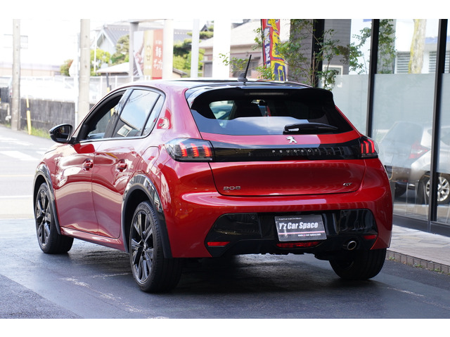 プジョー 208
