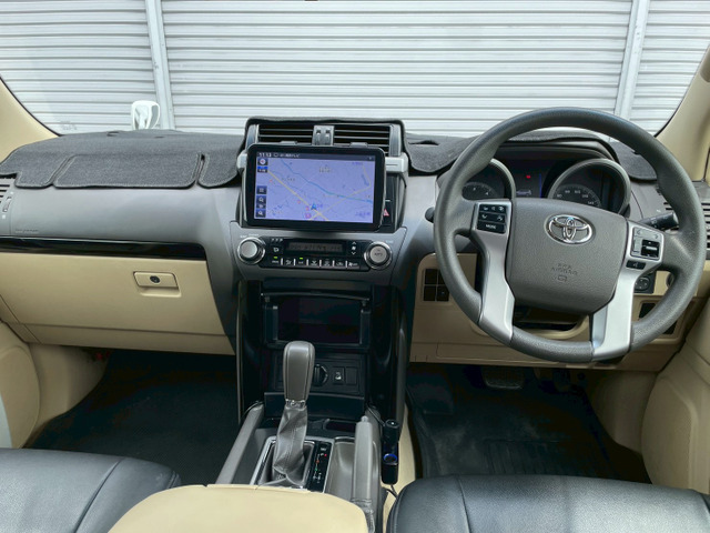 トヨタ ランドクルーザープラド 2.8 TX ディーゼル 4WD ナビETC