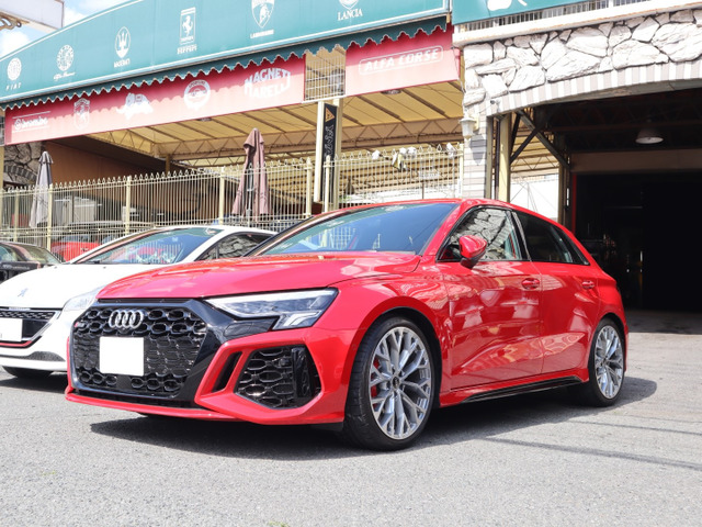 RS3スポーツバック2.5 4WDワンオーナー 6100km