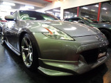 フェアレディZ34バージョンSTブレードシルバーMカラーNISMOフルエアロ&VQ37VHRエンジン6MTミッション&ニスモマフラー車高調ニスモ20AW他装備充実車が入庫しました
