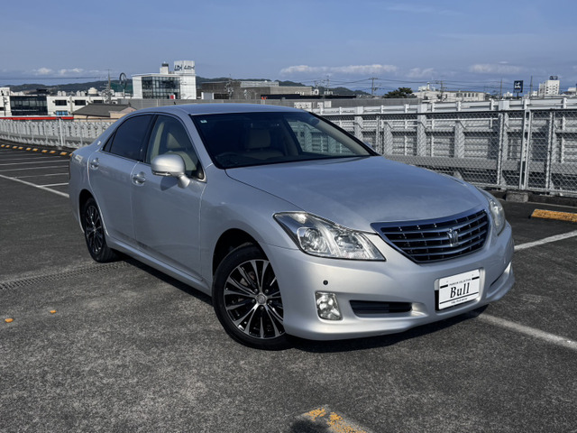 クラウン 2.5 ロイヤルサルーン ナビパッケージ 