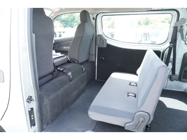 日産 NV350キャラバン 2.5 DX ロング ディーゼル 4WD 寒冷地仕様ナビB