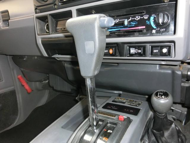 トヨタ ランドクルーザー70 4.2 ZX ディーゼル 4WD 前後デフロック