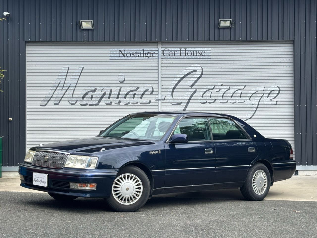 クラウン 3.0 ロイヤルサルーン アニバーサリーパッケージ 