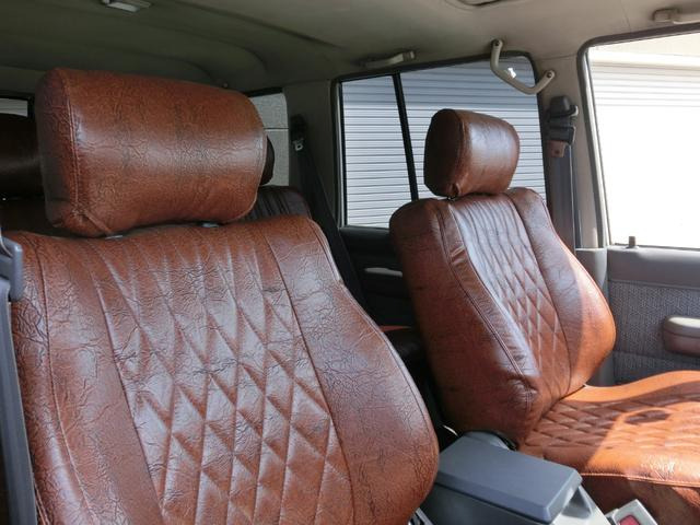 トヨタ ランドクルーザー70 4.2 ZX ディーゼル 4WD 前後デフロック