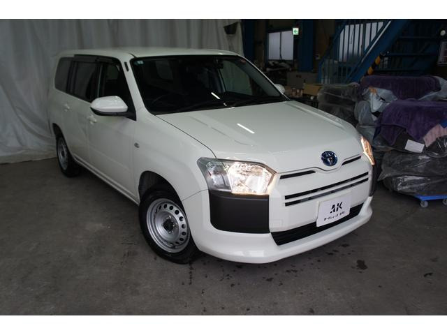 トヨタ プロボックスバン 