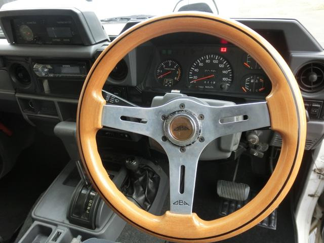トヨタ ランドクルーザー70 4.2 ZX ディーゼル 4WD 前後デフロック