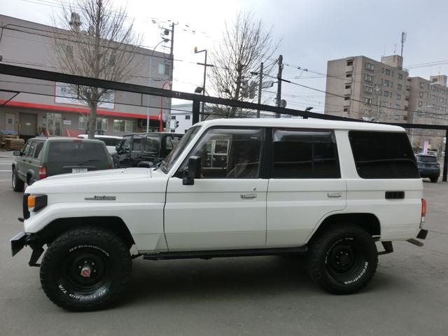 トヨタ ランドクルーザー70 4.2 ZX ディーゼル 4WD 前後デフロック
