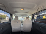 当店ではほとんどお車を、信頼できる日本自動車鑑定協会にて1台ずつチェックし、外装・内装・機関・修復歴の4項目についての鑑定を行い見た目からでは判断のつかない箇所も包み隠さず公開しております♪