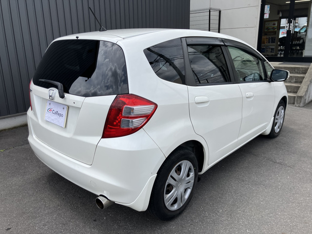 ホンダ フィット 1.3 G 車検整備2年付 の中古車詳細 (36,020km, パール 