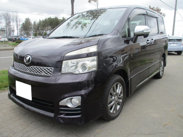 ヴォクシー 2.0 ZS 4WD ナビ ETC アルミ