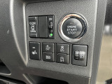プッシュスタート&スマートキー、衝突被害軽減サポート、アイドリングストップ、運転席シートヒーター