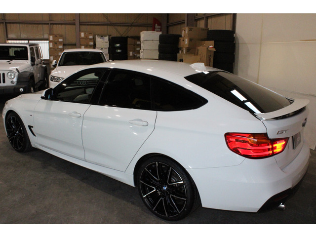 BMW 3シリーズグランツーリスモ 320i Mスポーツ 2年車検付 保証付 乗