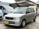 外観はただのミラバン、しかし徹底した軽量化でレース仕様になっています。車検対応