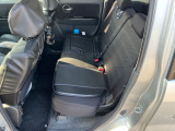 室内気になる匂いはございませんが、個人差がありますので是非現車確認時にご確認いただけますと幸いでございます。