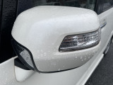 程度が悪い車が安いのは当たり前です。当店はコストを安く!薄利多売価格設定でお客様が良質安価な車両に出会える事にこだわっております。少し年式が古くても程度の良い車両は沢山あります!