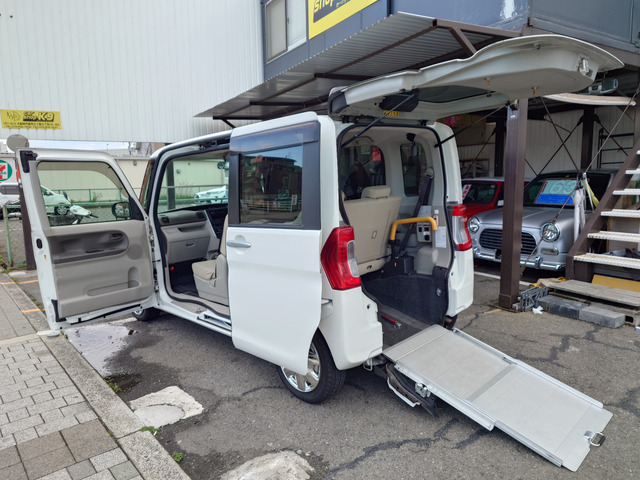 タント L スローパーL リヤシート付仕様