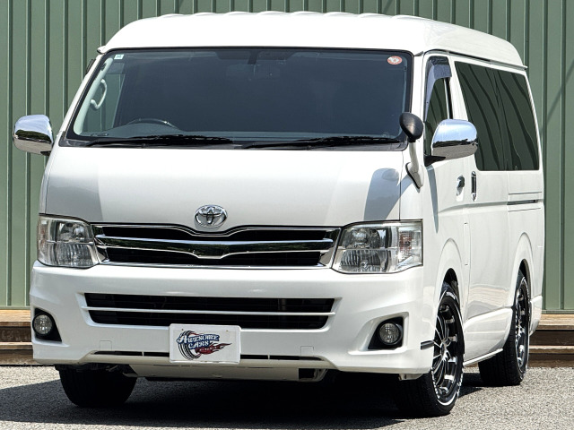トヨタ ハイエース 