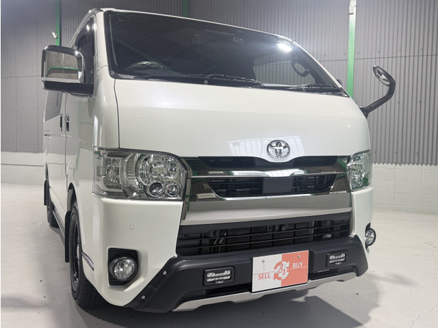 トヨタ ハイエースバン 