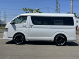 【メーカーオプション】パワースライドドア+70,400円(税込/車両価格に含まれております)
