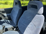 中古車となりますので、在庫車輛につきましては、基本的にご来店頂き現車確認をお願い致します。ご遠方等でご来店が厳しい場合には、オンライン商談(ビデオ通話)も可能です!