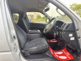 買ったばかりの愛車、ずっときれいにしていたいですよね!ご購入いただいたお車を綺麗な状態に保てるよう、コーティングなどのオプションもご用意しております。詳しくは店舗までお問い合わせください♪