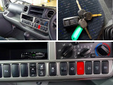 車線逸脱警報装置 衝突被害軽減ブレーキ LEDヘッドライト フォグランプ トラクションコントロール ヘッドライトウォッシャー クリアランスソナー
