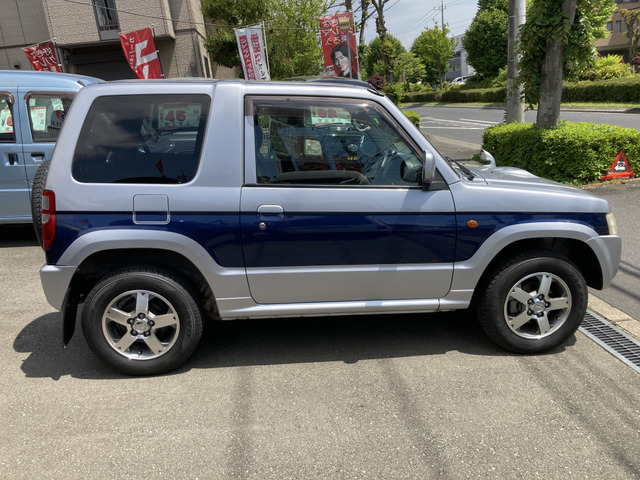 三菱 パジェロミニ VR 4WD 最終型・ICターボ・5スピード・4WD の中古車 三菱 パジェロミニ VR 4WD 最終型・ICターボ・5スピード・4WD の中古車