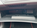 当店のクルマにアクセスいただき、ありがとうございます♪エースオートの中古車は安心がいっぱい♪♪長期保証に自動車鑑定協会の鑑定書付き!自社整備工場による徹底した整備でのお渡し!