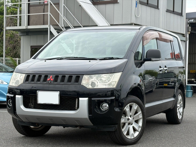 デリカD:5 2.4 G プレミアム 4WD 