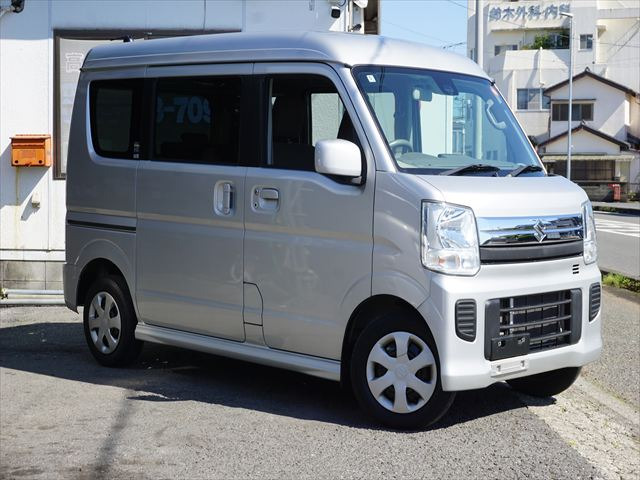 スズキ エブリイワゴン ウィズ 車いす移動車 左右分割式リアシート付