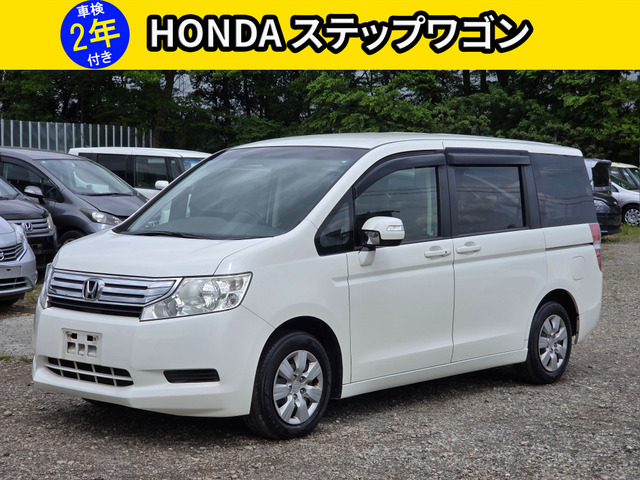 ステップワゴン 2.0 L 禁煙車 スマートキー バックカメラ ナビ