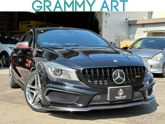 CLAシューティングブレーク AMG CLA 45 4マチック 4WD カーボンPKG 黒革シート タイ...