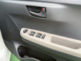 パッソ 1.0 モーダ S 禁煙車/純正ナビ/バックカメラ/