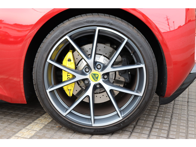 ロータス エミーラ 3.5 V6 ファーストエディション 6速AT フルブラック