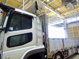 荷台内寸:955&times;241&times;70(リア:60) 五方開アルミアオリ/上部ステンレスカバー付 左右中間/リアステンレス製支柱脱着可 左右ステンレス製セイコーラック 前立て左右足掛けフック