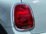 ボディガラスコーティングも施工可能です!!金額は車両サイズによって異なりますので、ご希望がありましたらお気軽にお問い合わせください!!