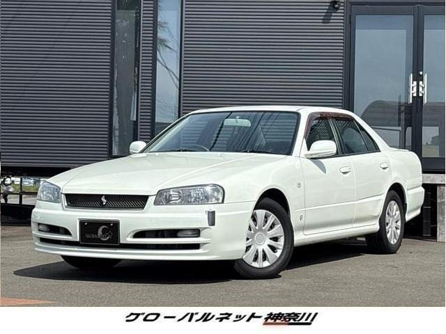 スカイライン 2.0 GT 15インチホイール オートエアコン